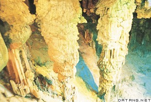 喀斯特洞穴,Karst Cave,音标,读音,翻译,英文例