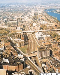 波士顿大隧道,Bos-ton Big Dig,音标,读音,翻译,