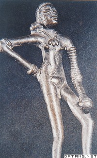 《裸体舞女》（前3000年，印度河文明时期）
