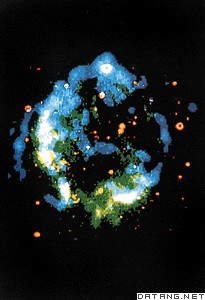 仙后座里的超新星残骸（合成照片）
