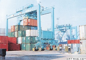 广州港集装箱码头