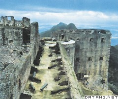 海地拉非利尔城废墟